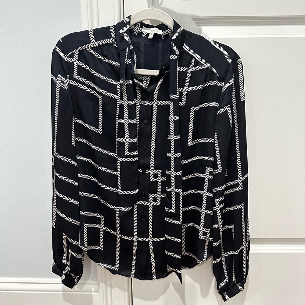 JOIE Women’s Geometric Design Bow Neck Button Shirt Size XS